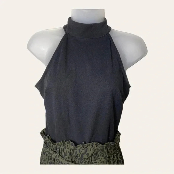 MI AMI JUMPSUIT SLEEVES WITH TIE AROUND THE WAIST SIZE SMALL - Picture 8 of 9